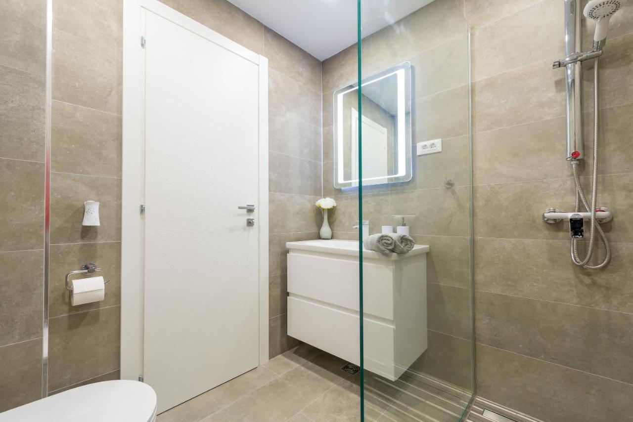 Tophill Deluxe Dubrovnik Exterior photo
